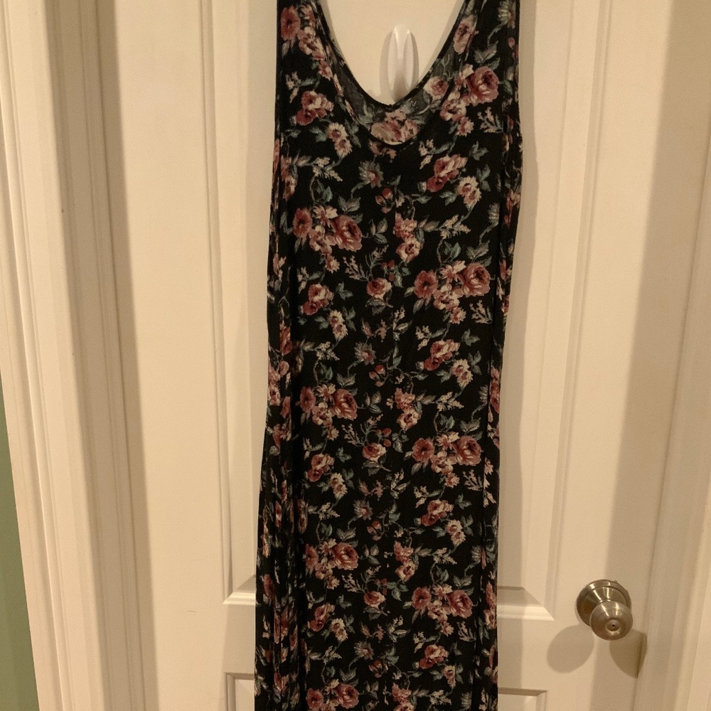Dress - Picture 3 of 7